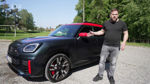 Auto moto svět - Auto moto test