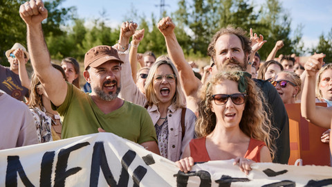 Limity - 2/8 Konec uhlí