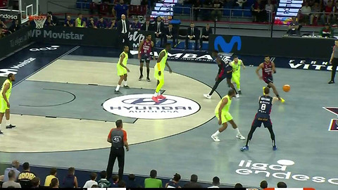 Liga ACB - Saski Baskonia - FC Barcelona