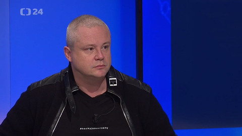 90’ ČT24 - Co vyhrává volby? Program nebo kampaň?