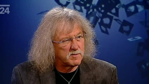 Před půlnocí - 9. května 2011