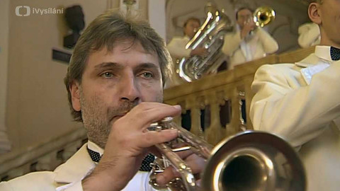 Pod jednou střechou na Žofíně - Pod jednou střechou na Žofíně 2003