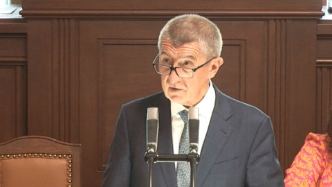 Mimořádné pořady ČT24 - Hlasování o nedůvěře vládě