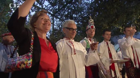 Folklorika - Vano fotí šohaje