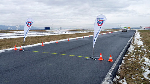 Besipky - Rychlost a brzdná dráha