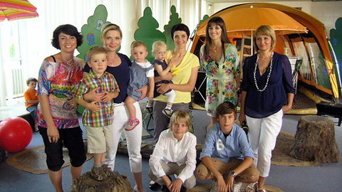 Sama doma - 28. června 2012