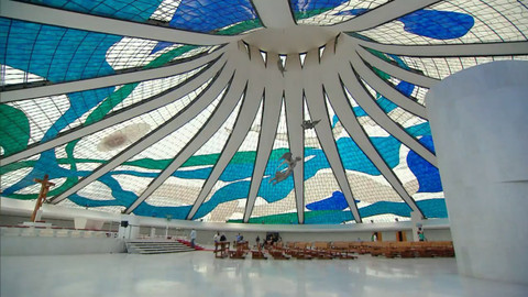 Šumné stopy - 4/5 Brazílie - Vysněné město