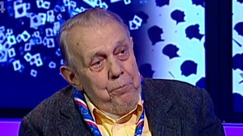 Před půlnocí - 22. února 2012