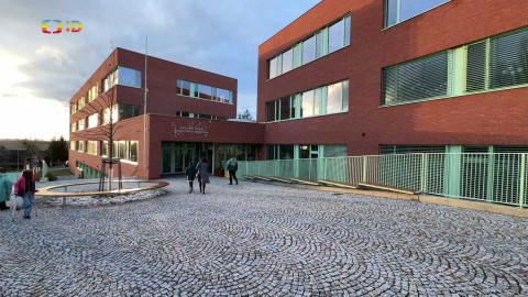 Zprávičky - 25. února