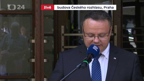 Mimořádné pořady ČT24 - Pietní akt u budovy Českého rozhlasu