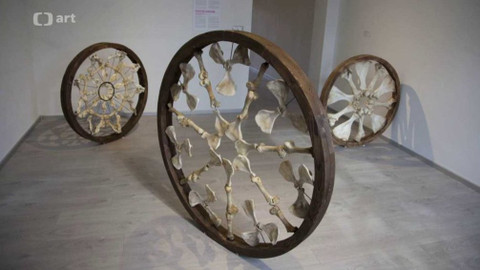 Artmix - Nadějné vyhlídky v pražském DOXu