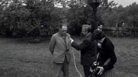 Příloha Televizních novin - Ohlasy k plénu Hradec