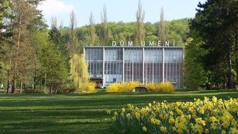 Vizitky českých muzeí a galerií - Krajská galerie výtvarných umění Zlín