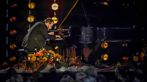 Klavírní recitál Lukáše Vondráčka