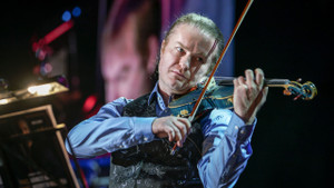 Obrázek pořadu Pavel Šporcl: Vánoce na modrých houslích – Generali tour 2017