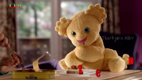 Karsten a Petra - 3/12 Karsten a Petra si půjčují knížky