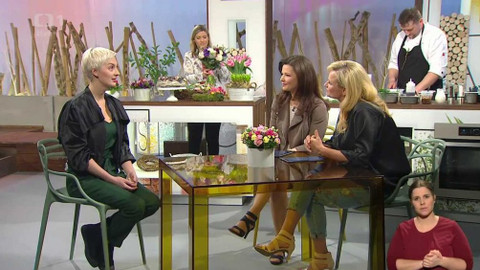 Sama doma - 23. března 2018