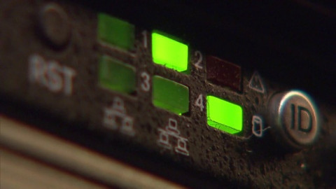 Pološero - Temná síť