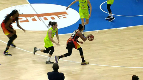 Evropská liga v basketbalu - ZVVZ USK Praha - UGMK Jekatěrinburg