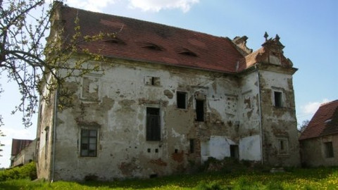 Památky na prodej - Zámeček Pole u Kadova