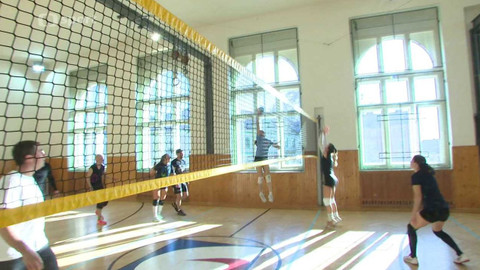 Sport v regionech - Novoroční volejbalový turnaj O pohár Gymnázia Pierra de Coubertina
