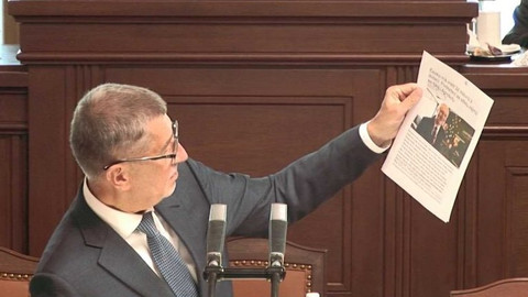 Mimořádné pořady ČT24 - Premiér Babiš ve střetu zájmů