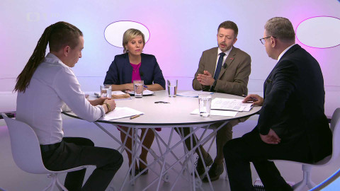 Otázky Václava Moravce - 13. dubna 12:00