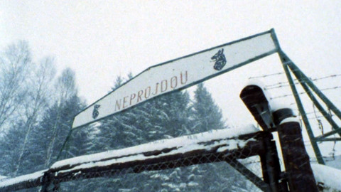 Pozor! Státní hranice - 8/10 Dva roky prázdnin