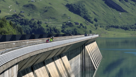 Francouzské megaprojekty - 3/5 Přehrady