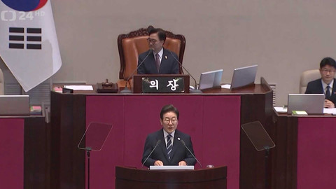 90’ ČT24 - Dohoda, nebo válka o americká cla pro EU?