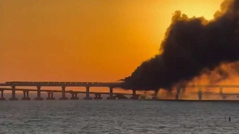 Válka na Ukrajině – Výbuch na Krymském mostě