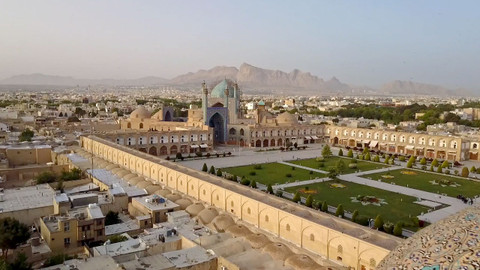 Dobrodružství vědy a techniky - Okno do... Isfahánu