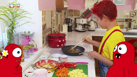 Draci v hrnci - Na vandr, i guláš chce skafandr!