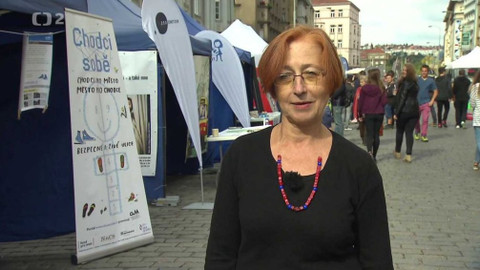 Nedej se! - Chodci sobě