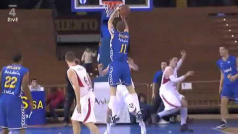 EuroCup v basketbalu - Cajasol Sevilla - ČEZ Basketball Nymburk