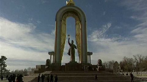 Objektiv - 18. ledna 2004