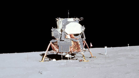 Kosmický věk: Příběh NASA - Epizoda 2/4