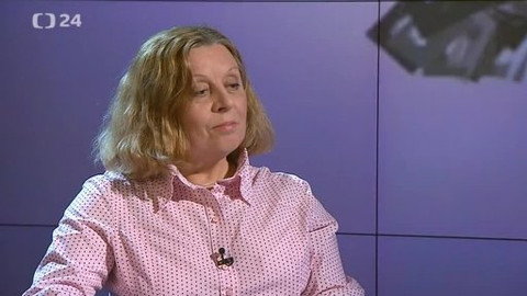 Před půlnocí - 15. listopadu 2013