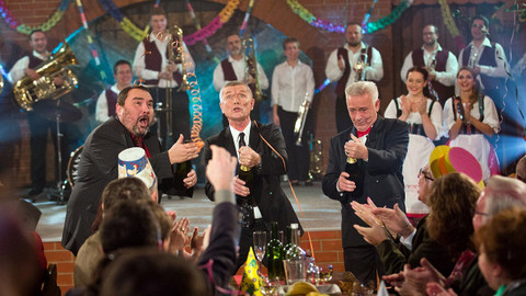 U muziky na Silvestra - U muziky na Silvestra 2015