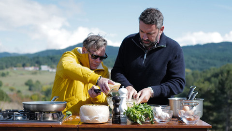 Manu a Matěj - 9/10 Brambory, houby a vánoční koláč