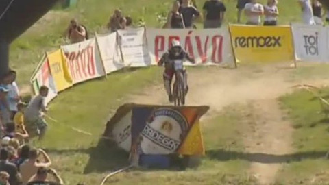 Cyklistika - M ČR horských kol ve sjezdu Velké Karlovice