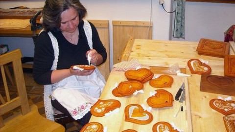 Toulavá kamera ochutnává Česko - 1/8 Západočeské lázně a Východní Čechy