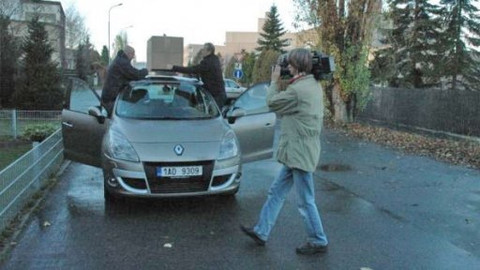 Stop - Přesahující náklad