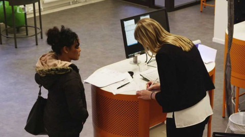 Evropa dnes - Hotovosti, sbohem!