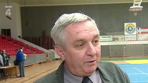 6 x stručně - 7. února 2011