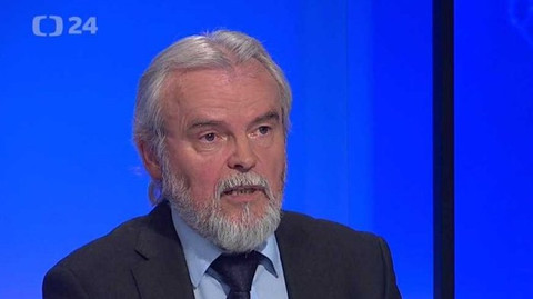 90’ ČT24 - Příliš těžké maturitní testy?