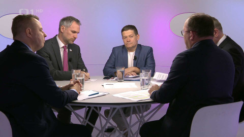 Otázky Václava Moravce - 19. října 12:00