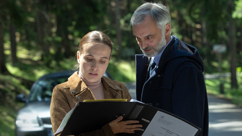 Docent - 1/3 Lesní vražda