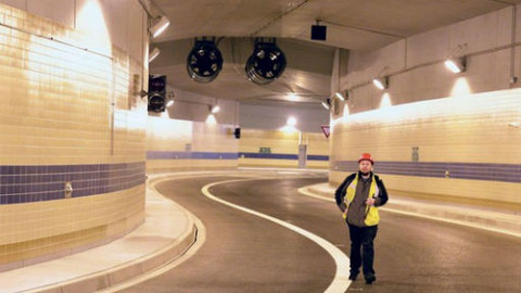 Mimořádné pořady ČT24 - Otevření tunelového komplexu Blanka