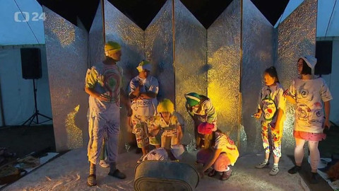 90’ ČT24 - Dokument ČT - Nejsme Down!